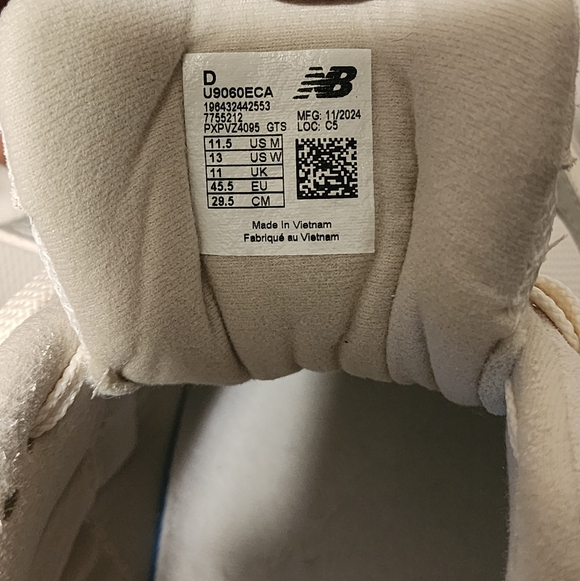 New Balance Cream and Light Gray Retro Runner Sneakers - Picture 4 of 5